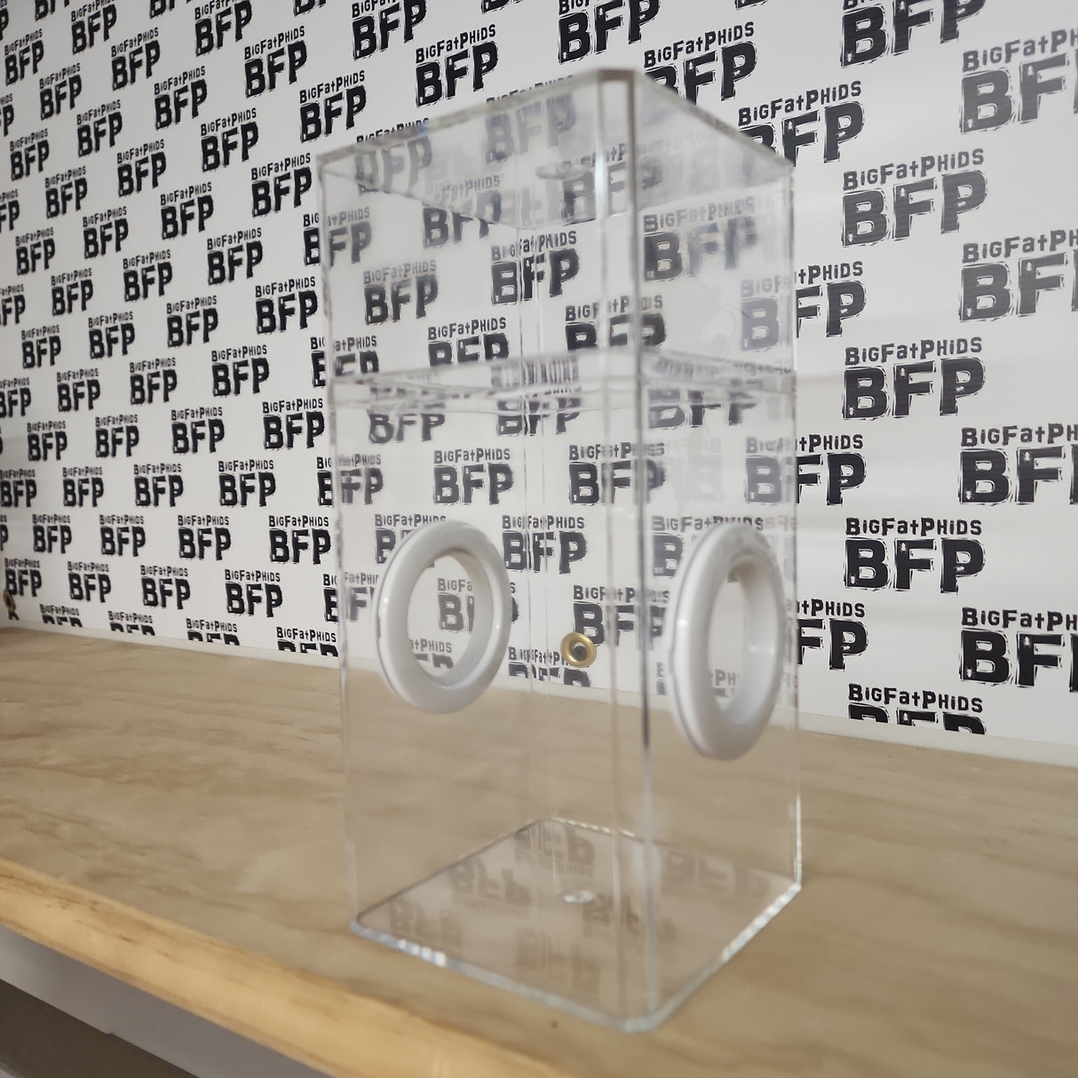 B-STOCK Flat-Top Dual Vent Spider Condo Jumping Spider Enclosure (holds fruit flies)