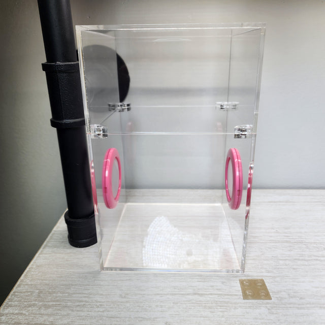 Large Flat Top Magnetic 5x5x8 Jumping Spider Enclosure (holds fruit flies)