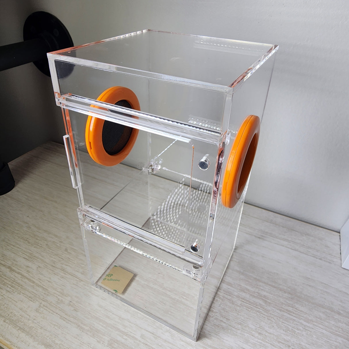 Medium Flat Top 4x4x8 Magnetic Front Opening Jumping Spider Enclosure