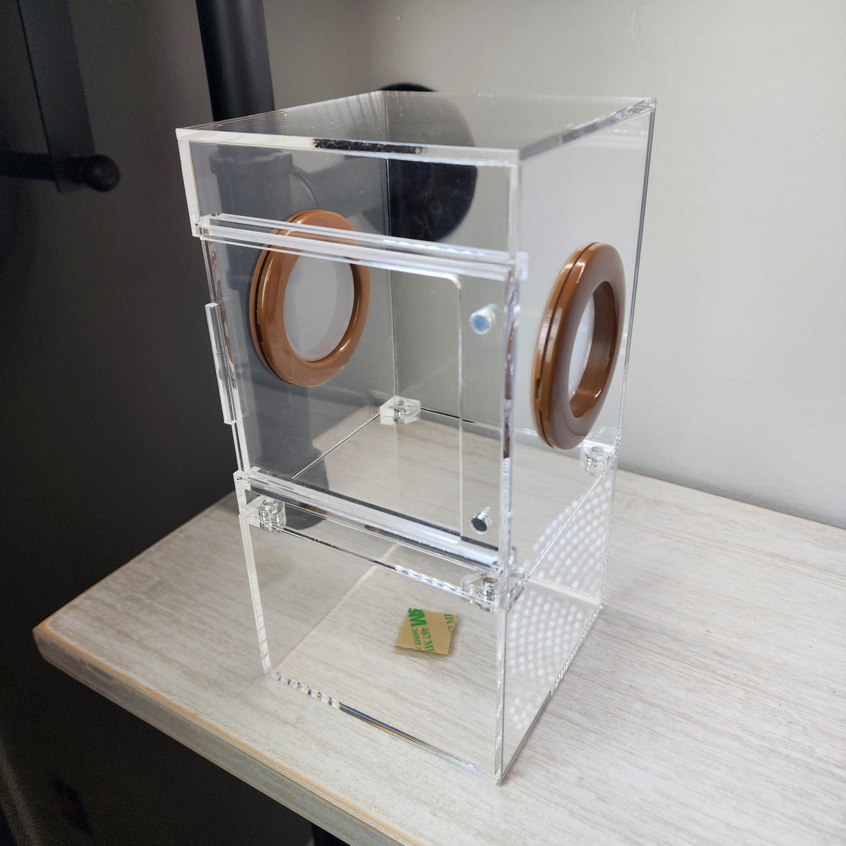 Medium Flat Top 4x4x8 Magnetic Front Opening Jumping Spider Enclosure NEW