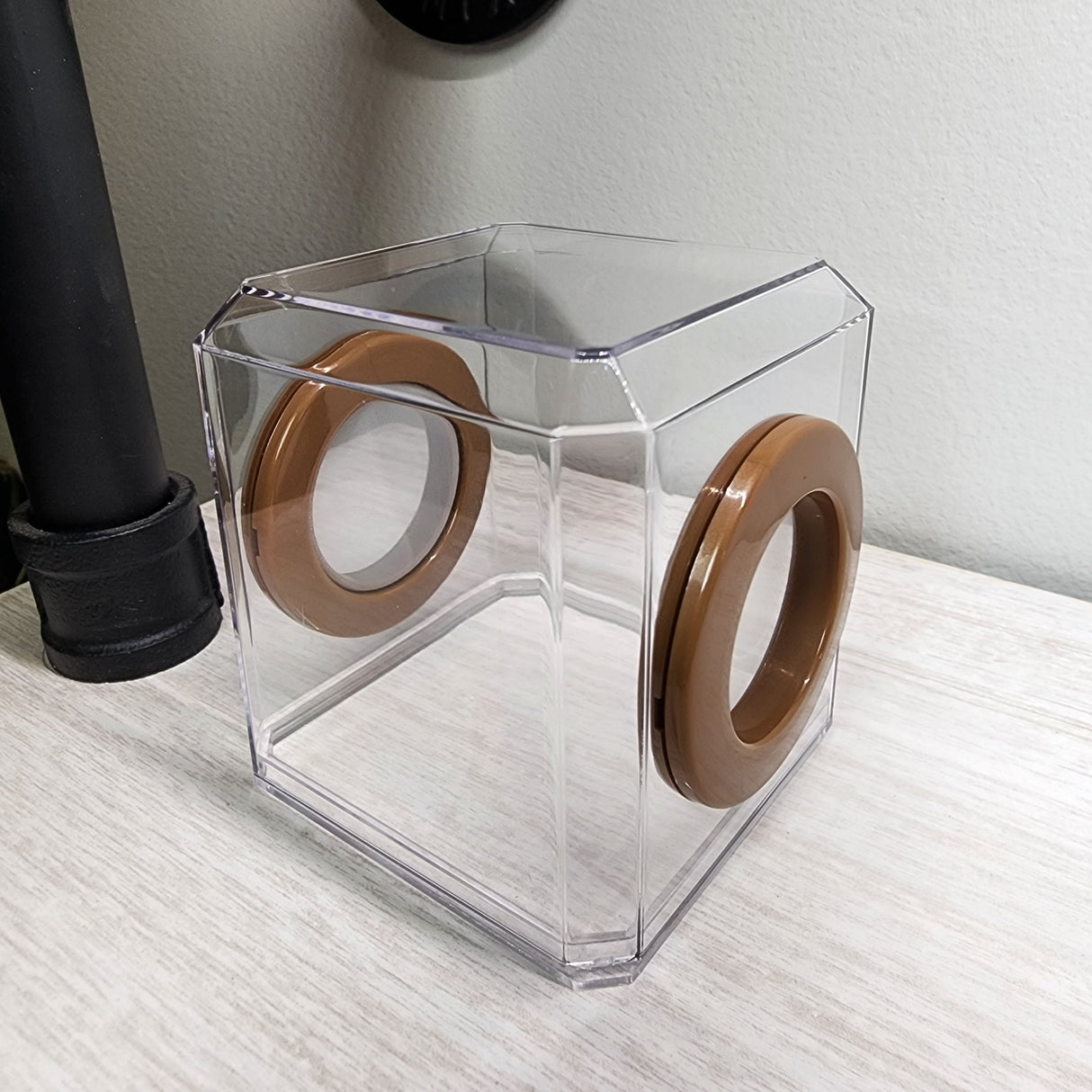 Mini Den Flat Top 3x3x3 Jumping Spider Enclosure (holds fruit flies)