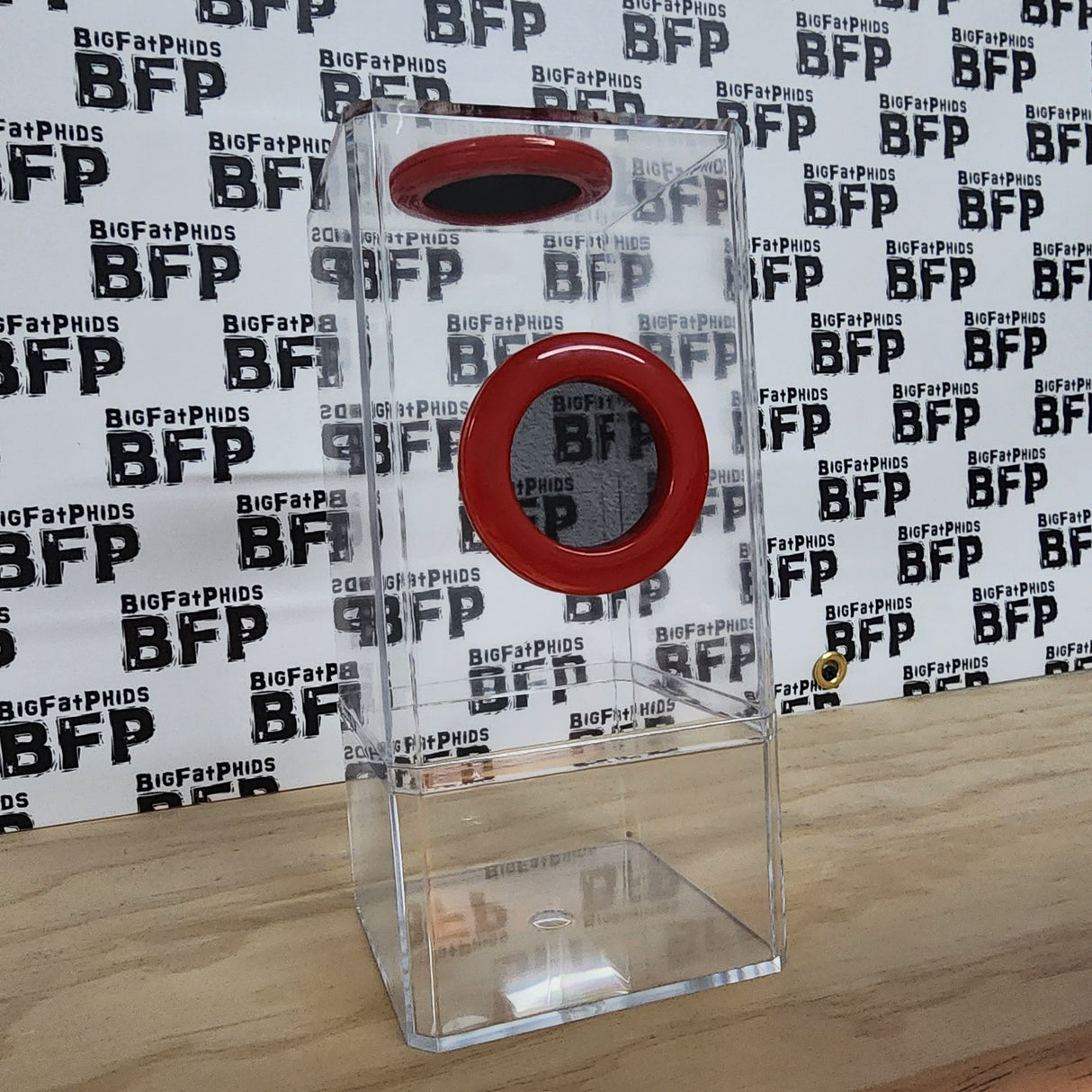 B-STOCK Flip Top Dual Vent Spider Condo Jumping Spider Enclosure (holds Fruitflies)