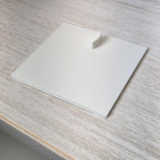 Removable floor insert for the 4x4x8 Magnetic Flat Top