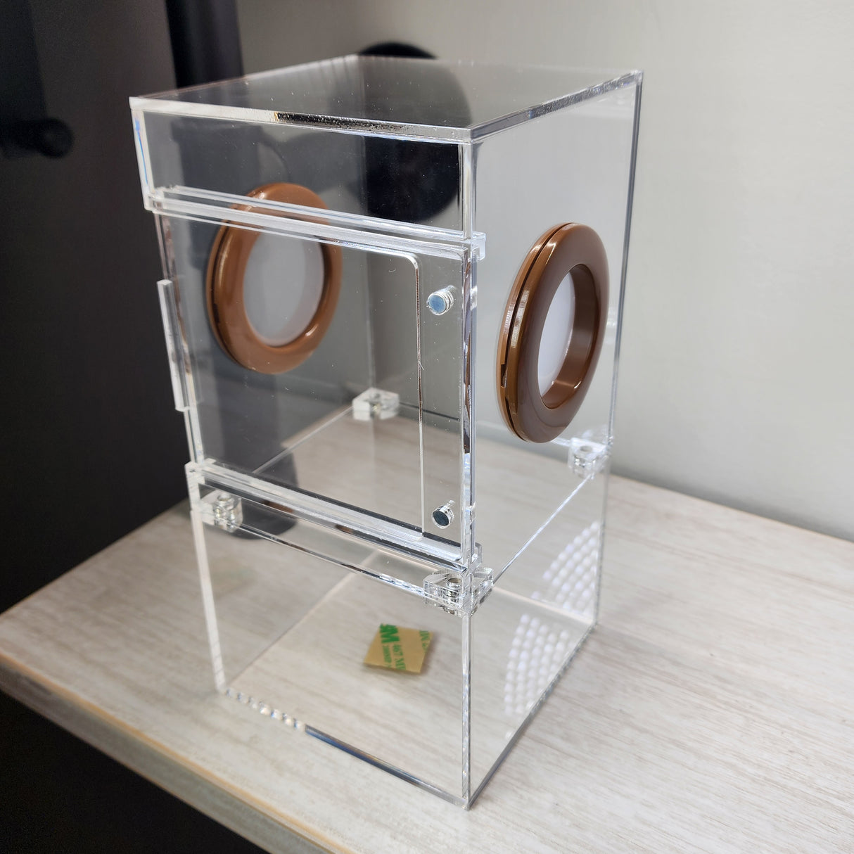 Medium Flat Top 4x4x8 Magnetic Front Opening Jumping Spider Enclosure NEW