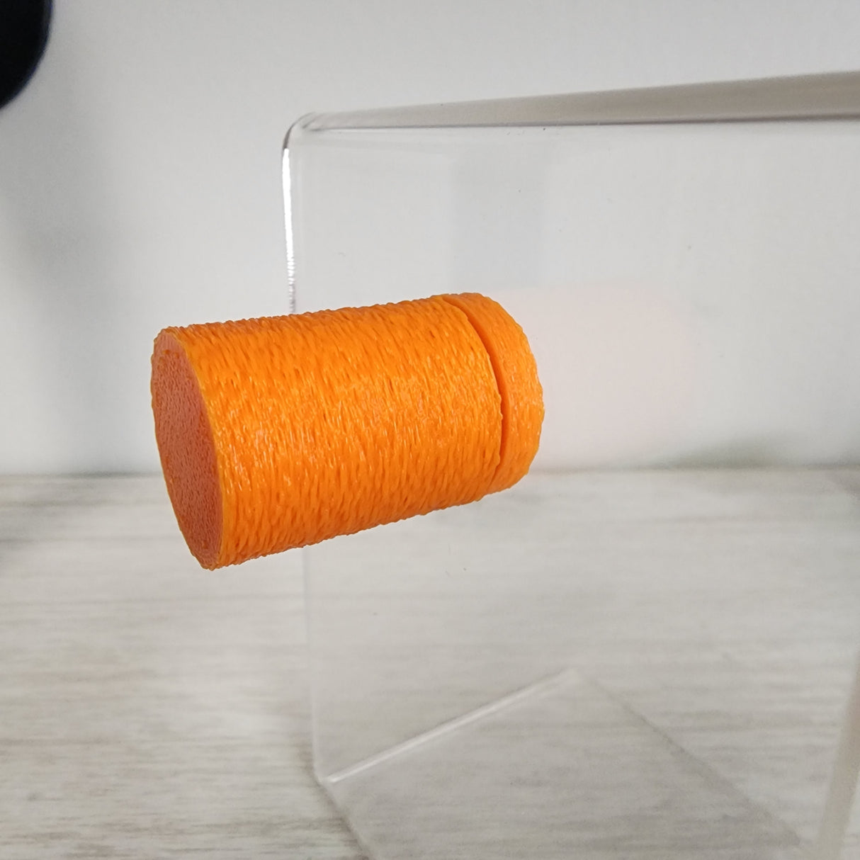 Magnetic Spoody Perch for Jumping Spiders 1 and 4 CT