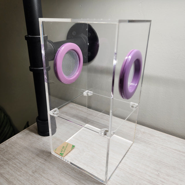 Medium Flat Top Magnetic 4x4x8 Jumping Spider Enclosure (holds fruit flies)