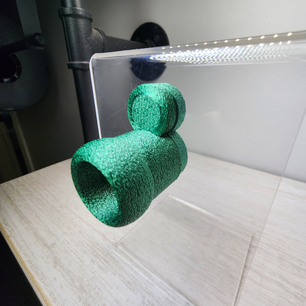 Spy Hides for Jumping Spiders