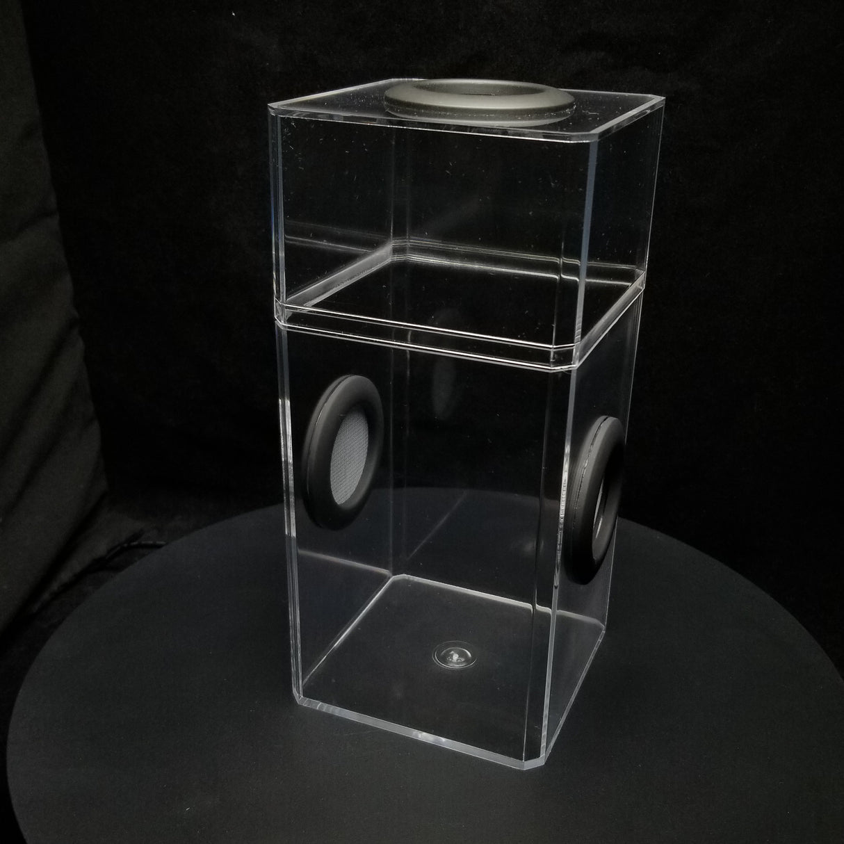 B-STOCK Classic Tri-Vent Spider Condo Jumping Spider Enclosure (holds fruit flies)