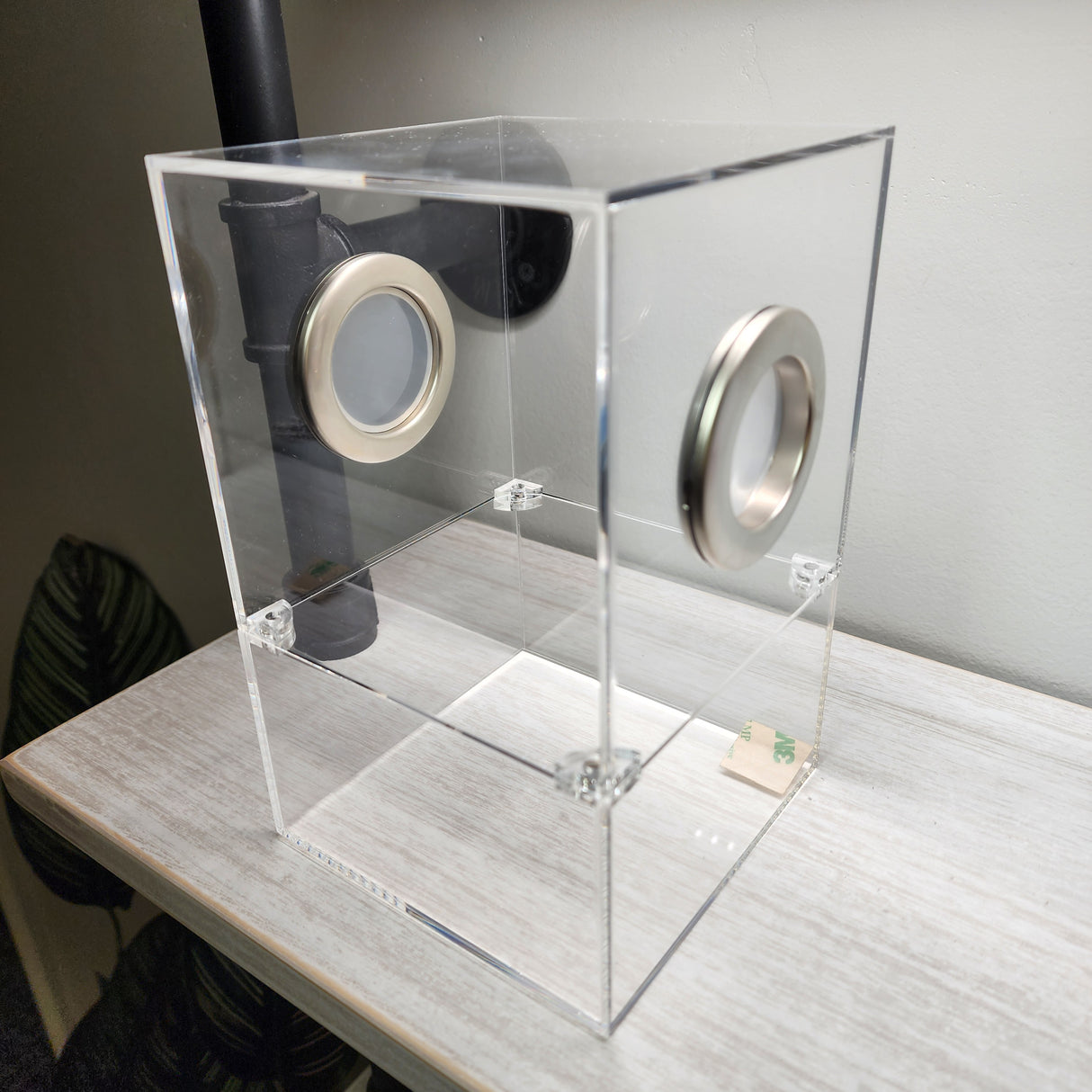 Large Flat Top Magnetic 5x5x8 Front Opening Jumping Spider Enclosure