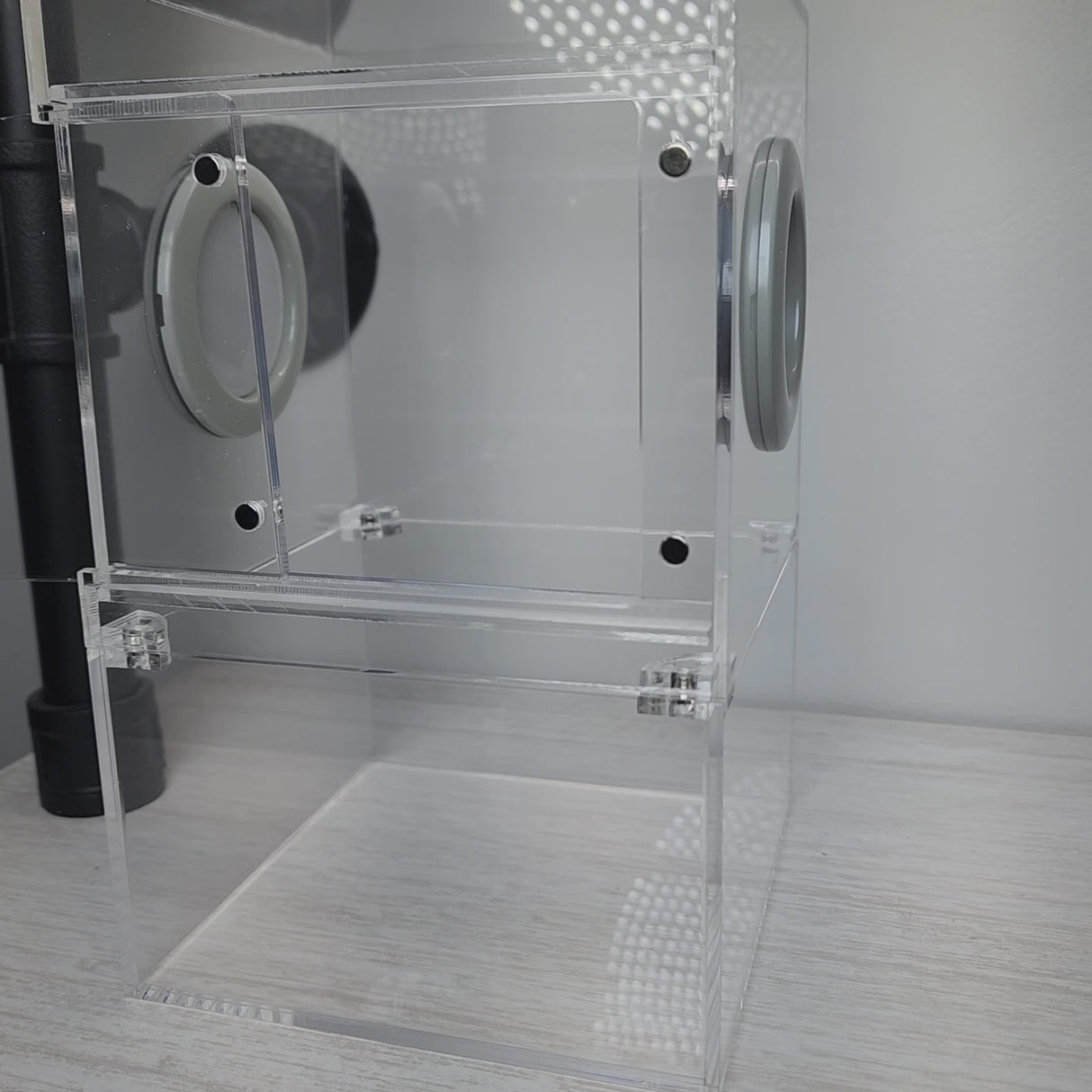 Large Flat Top Magnetic 5x5x8 Front Opening Jumping Spider Enclosure