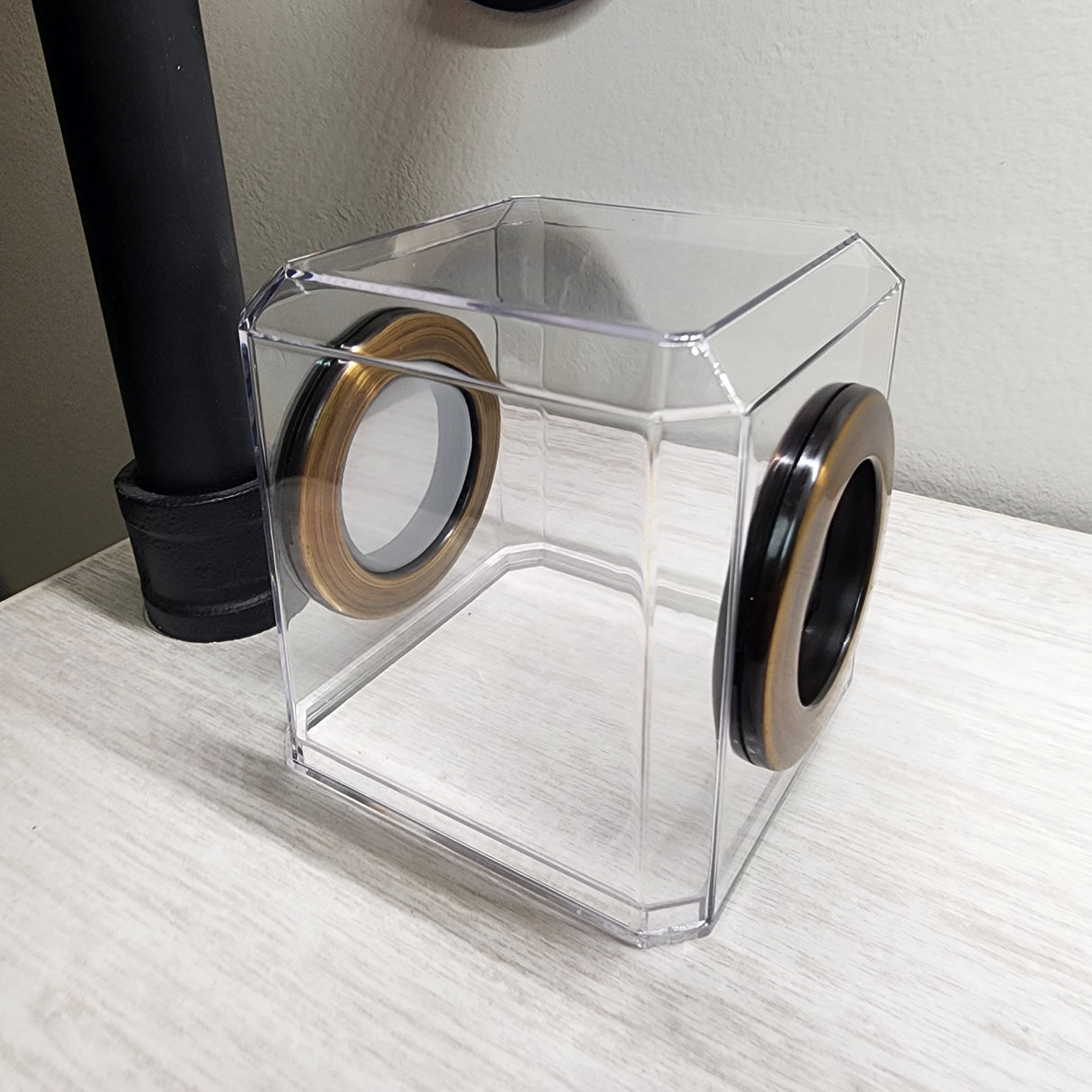 Mini Den Flat Top 3x3x3 Jumping Spider Enclosure (holds fruit flies)