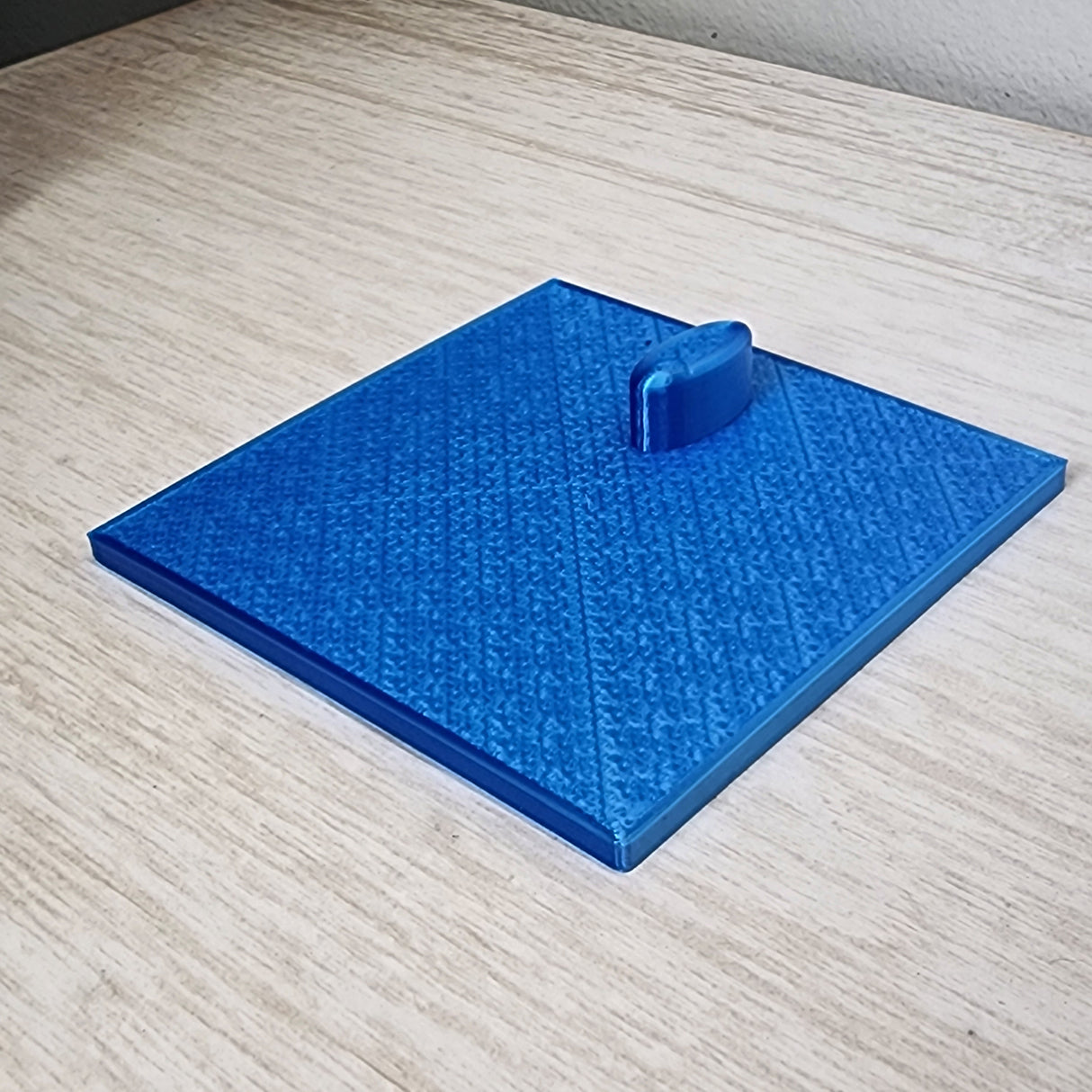 Removable floor insert for the 3x3x6 Magnetic Flat Top