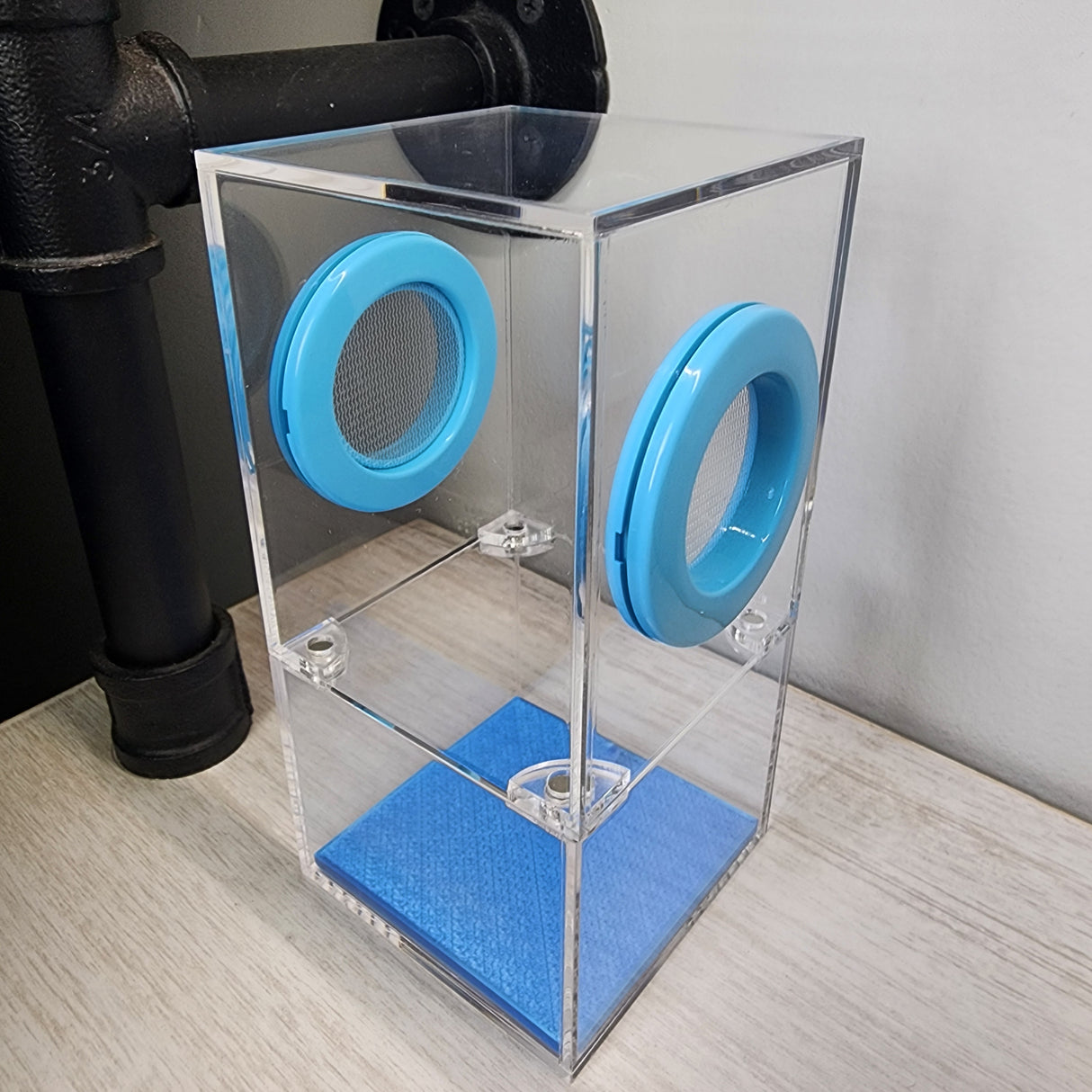 Removable floor insert for the 3x3x6 Magnetic Flat Top