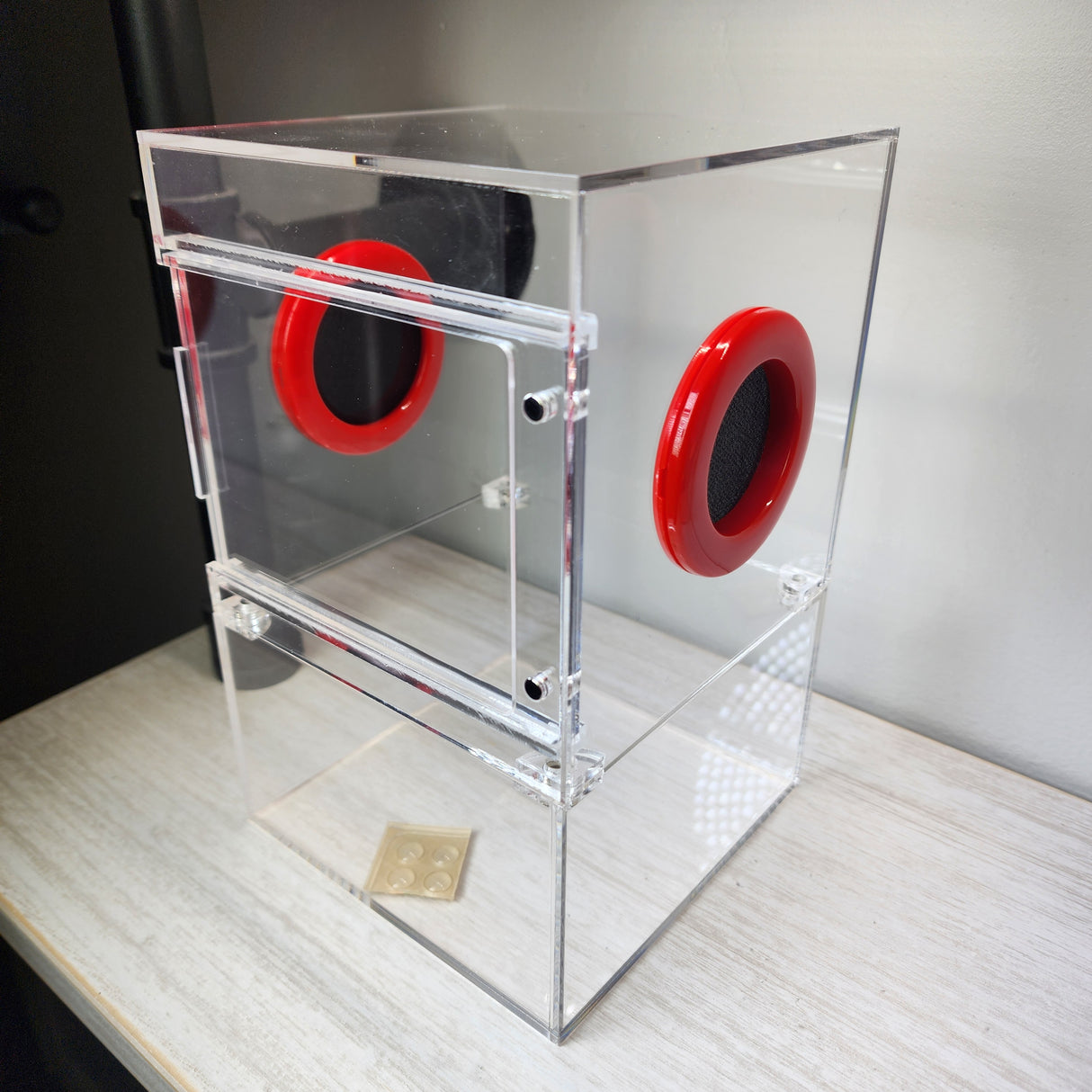 Large Flat Top Magnetic 5x5x8 Front Opening Jumping Spider Enclosure