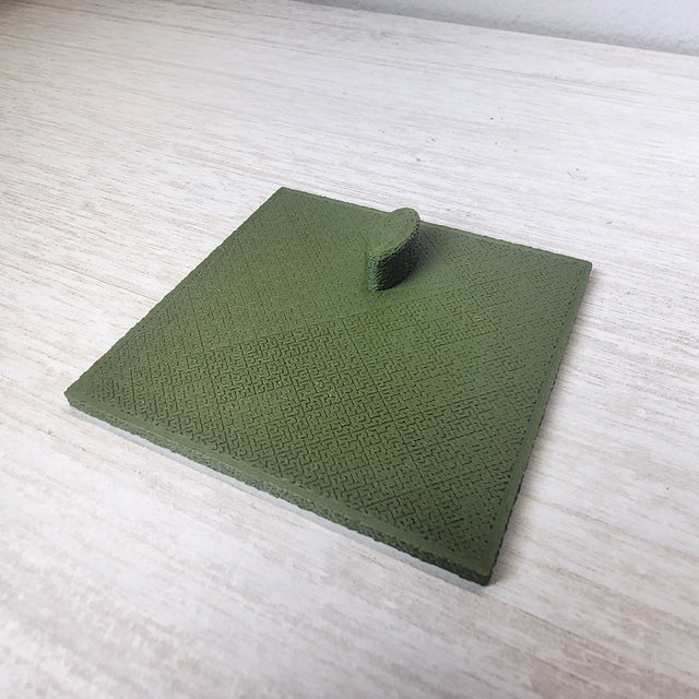 Removable floor insert for the 3x3x6 Magnetic Flat Top
