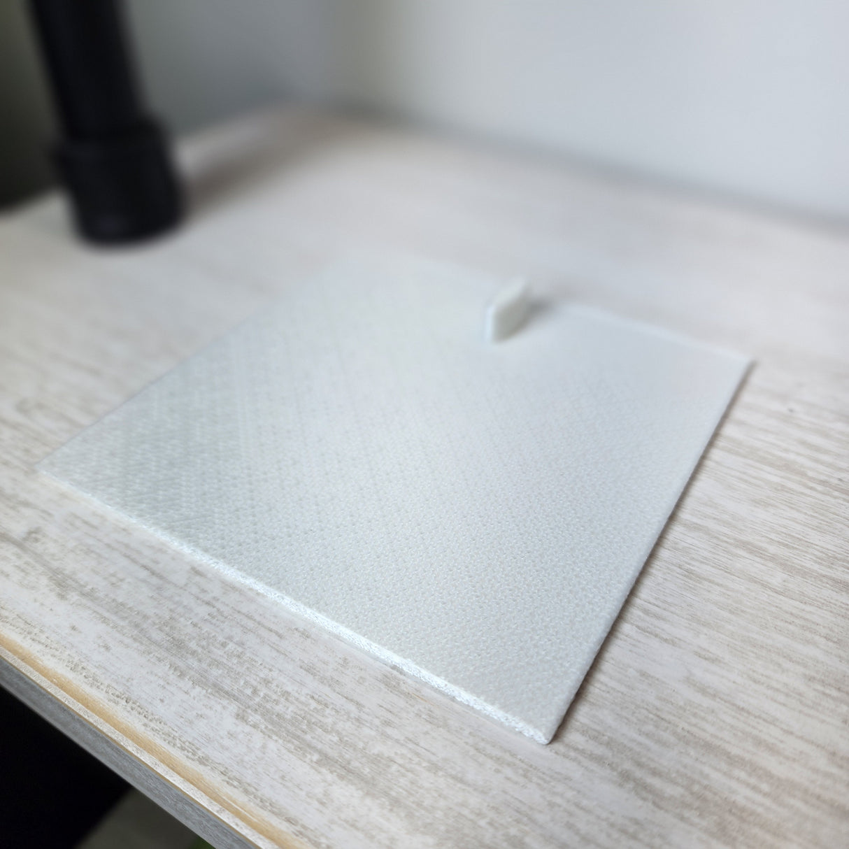 Removable floor insert for the 4x4x8 Magnetic Flat Top