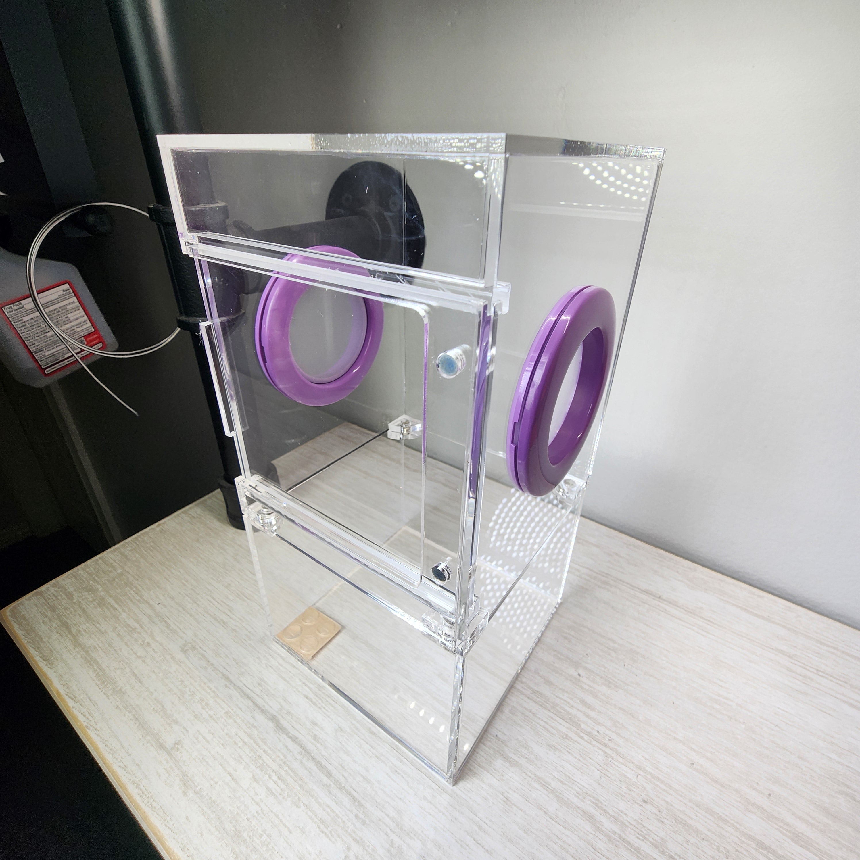 Medium 4x4x8 Magnetic Front Opening Jumping Spider Enclosure