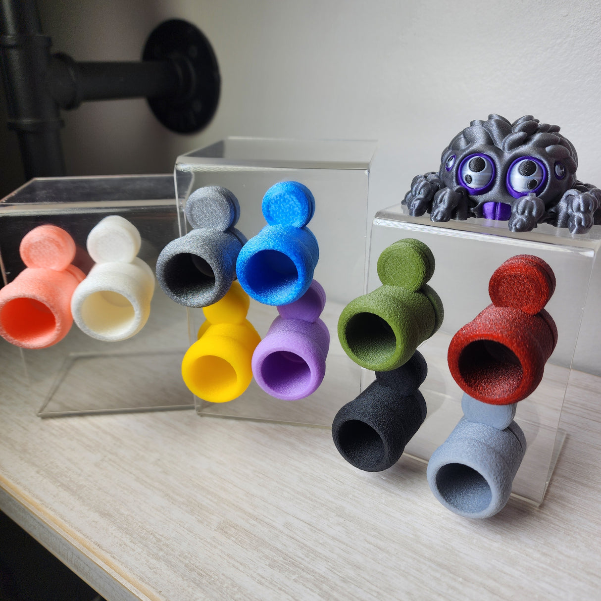 Spy Hides for Jumping Spiders