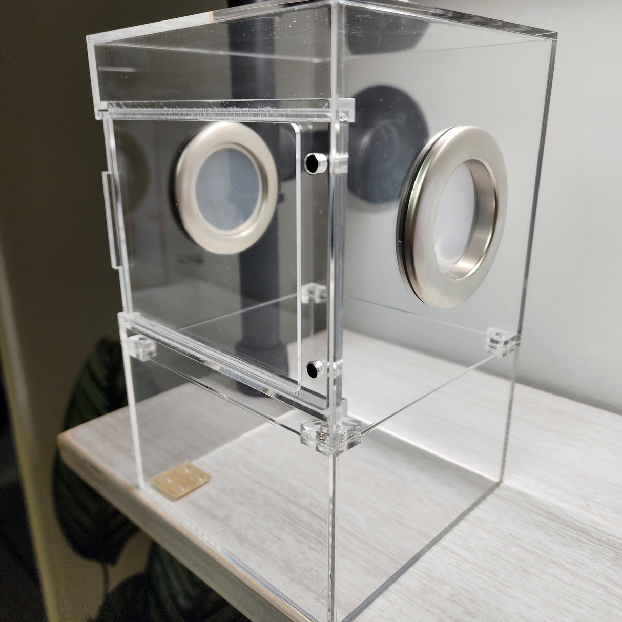 Large Flat Top Magnetic 5x5x8 Front Opening Jumping Spider Enclosure