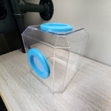 Den Dual Vent 4x4x4 Jumping Spider Enclosure(holds fruit flies)